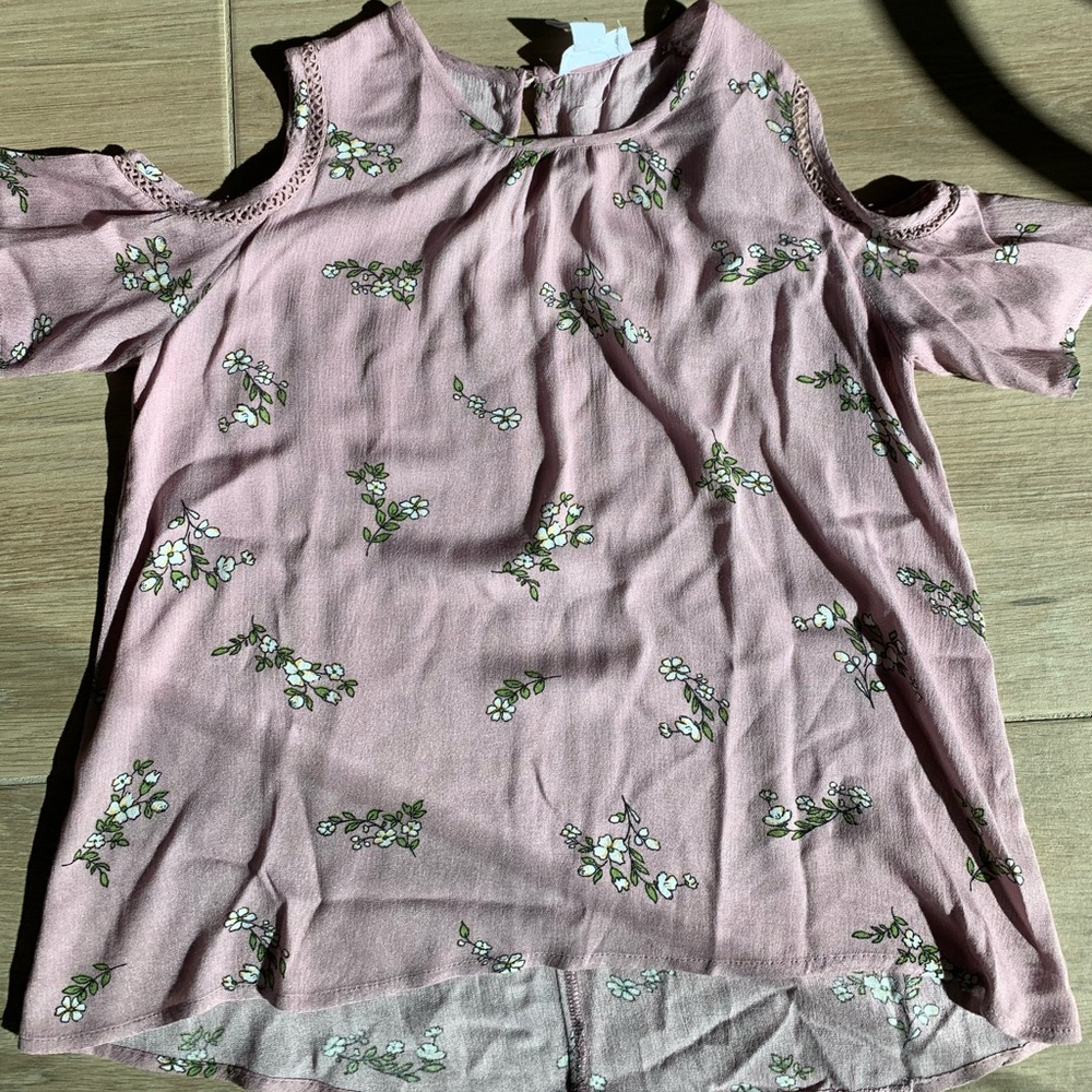 Tilly’s Floral Blouse